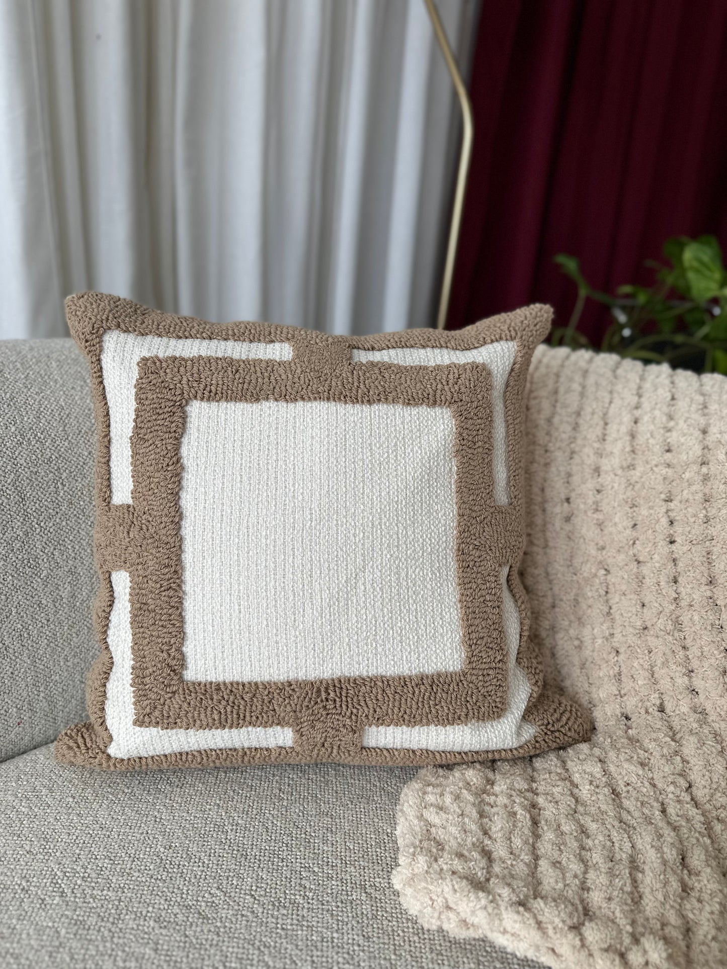 Maison – French Decorative Embroidered Cushion Cover